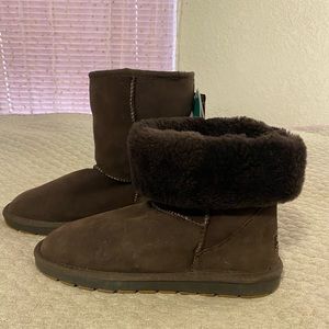 UGG Classic Short Bootie